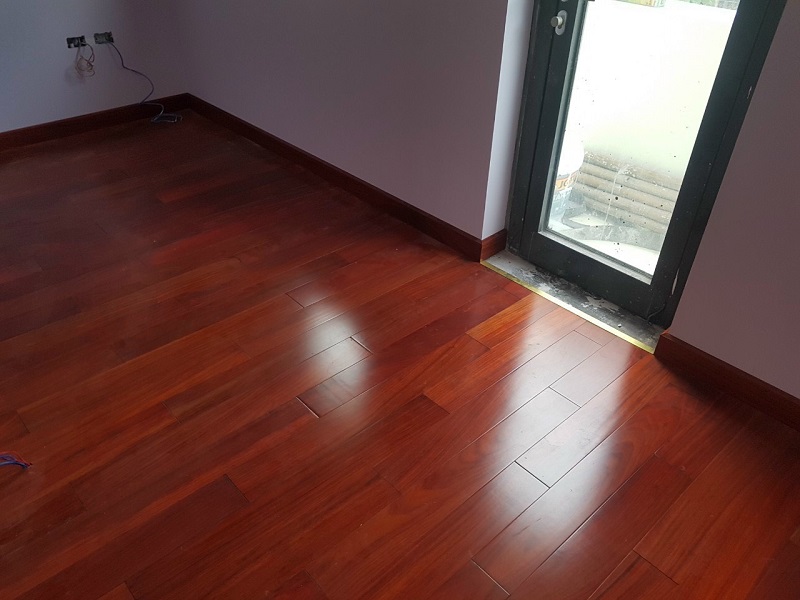 Sàn Gỗ Hương Đỏ Nam Phi 18mm - 750x120