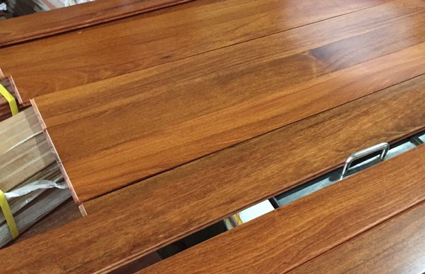 Sàn Gỗ Lim Nam Phi 15mm - 450x90